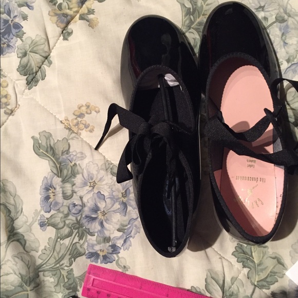 - NEW Capezio tap black shoes, model 625 PAT Dancing since 1886, size 8.5 - Picture 2 of 4